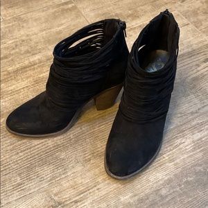 Ankle boots